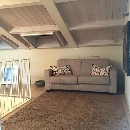 Podesta Guest house